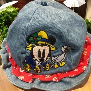 Disney Vintage embroidered baby denim hat. Features Mickey Mouse & baby chicks 🐥